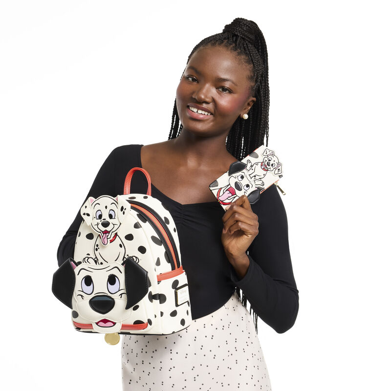 101 Dalmatians Exclusive Pongo & Freckles Card Holder LFlifestyle2 view 3